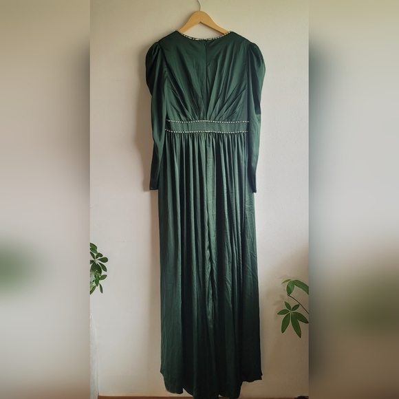 Ieena for Mac Duggal,Satin Puff  Shoulder  Gown,Emerald Green/Rhinestone,Size 10 - Picture 4 of 11